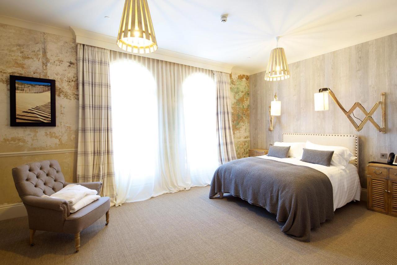 8 Beresford Street Hotel Saint Helier ภายนอก รูปภาพ